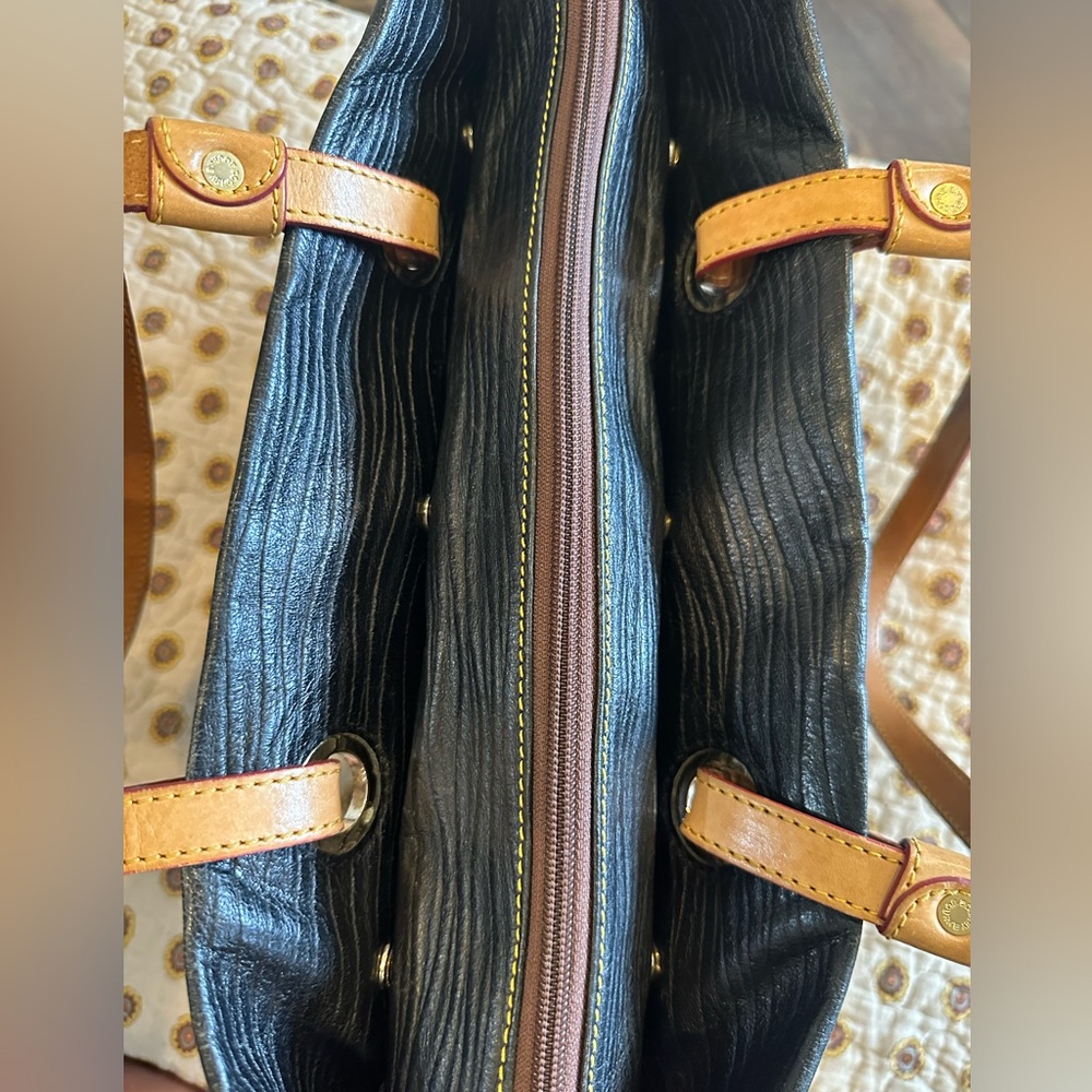 Dooney & Bourke Grommet Shopper Large Black Leather Tote - Picture 6 of 10